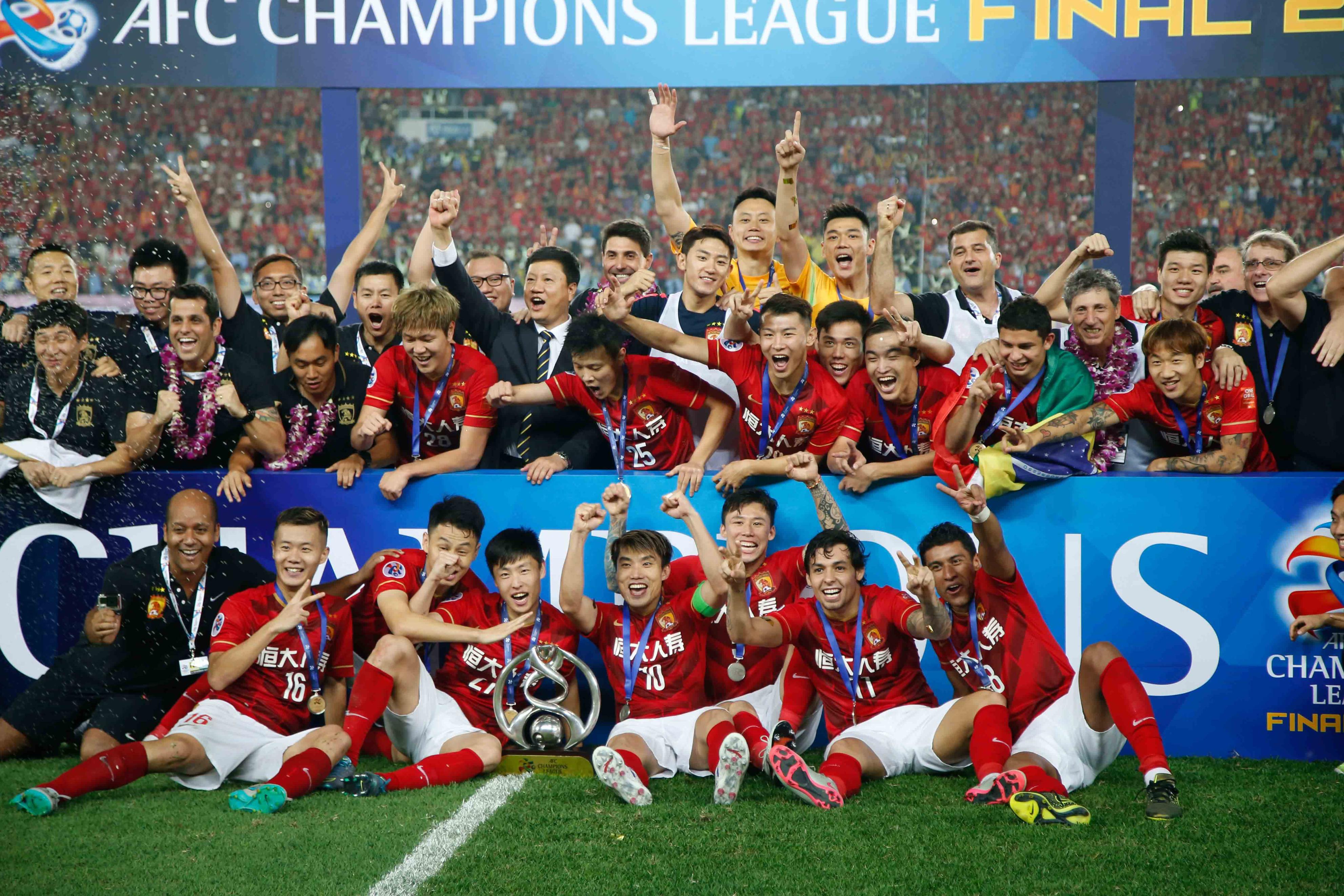 关于国内球队再度登上国际赛场风云巅峰！的信息